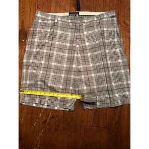 Tattoo Golf Performance Shorts Mens 38 Grey White Plaid Skull Logo Golfing